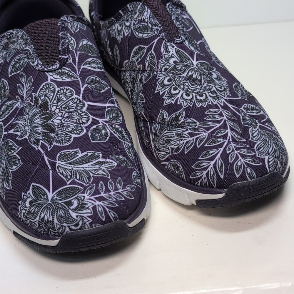 Vera Bradley V8 Cloud 2-mile slip-on sneaker shoe. Woman size 9 EU 40 - Picture 14 of 15